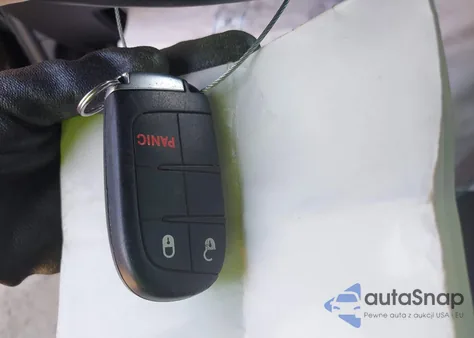 2017 Jeep Grand Cherokee Laredo 4X2 from USA, damaged, VIN 1C4RJEAGXHC757043